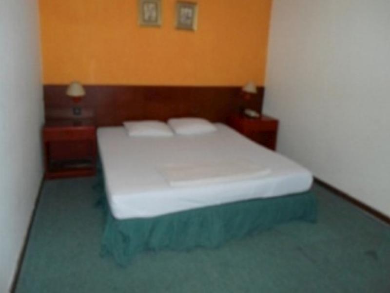 Hotel Margosuko 말랑 외부 사진